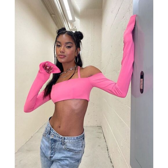 Edikted long sleeve flared off the shoulder crop top size S - Picture 3 of 9